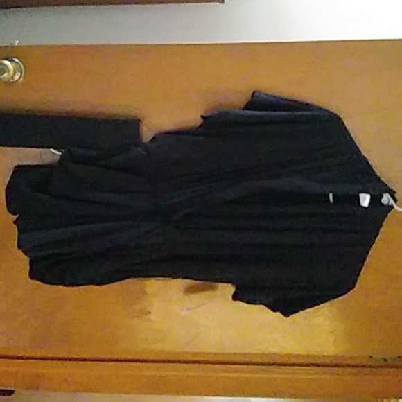 Romper - Picture 2 of 4